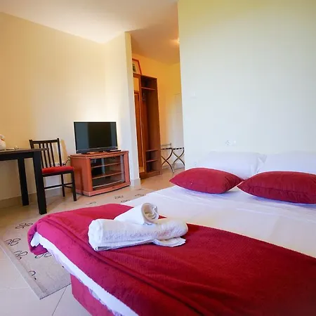 Ivan דירה זאדאר