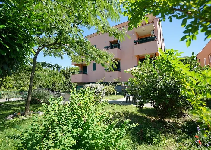Ivan Apartament *