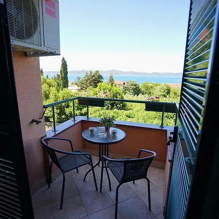 Ivan Apartment *