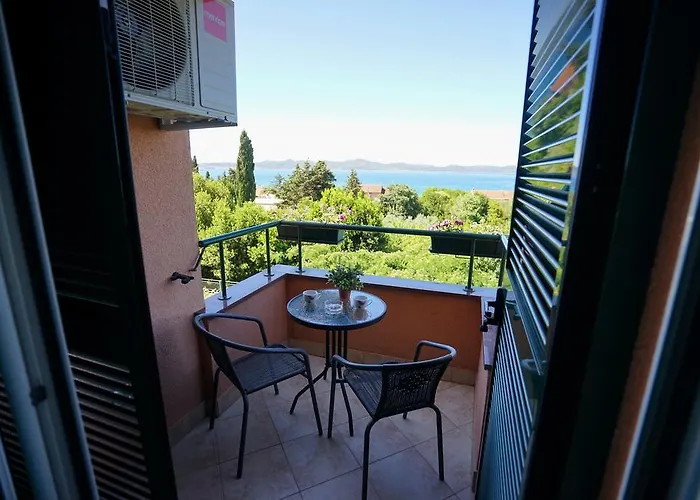 Ivan Апартаменты *