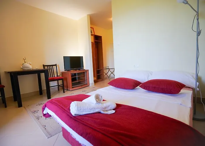 Ivan Апартаменты Задар